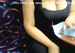 Goose recomended mobile boobs huge 36dd cleavage