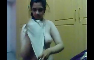 General reccomend indian girl changing clothes secretly