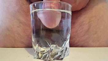 Lucy L. reccomend shooting load glass water