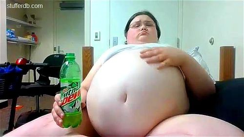 Undertaker reccomend belly bloat girl