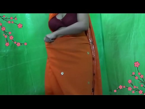 How To Wear Saree Perfectly - Saree Draping Special.