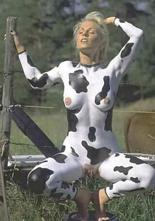 Hound D. reccomend Got milk naked cow girl