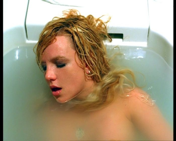 Moses reccomend Brittany spears naked in bath tub