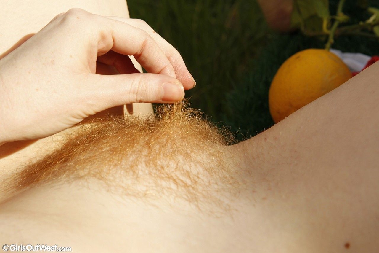 Hairy young redhead amateurs