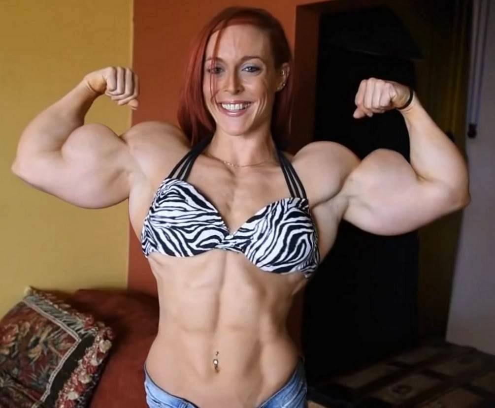 Don recomended biceps muscle girl